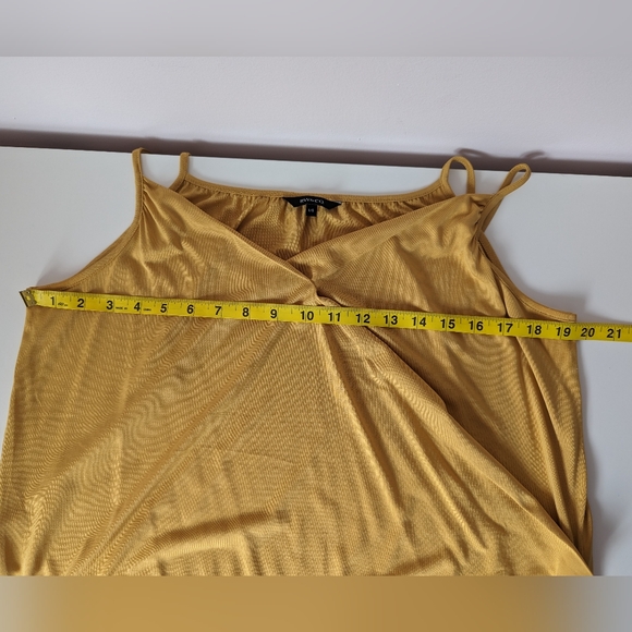 🌷$10 ADD-ON RW&CO. spaghetti strap tank - Picture 6 of 7